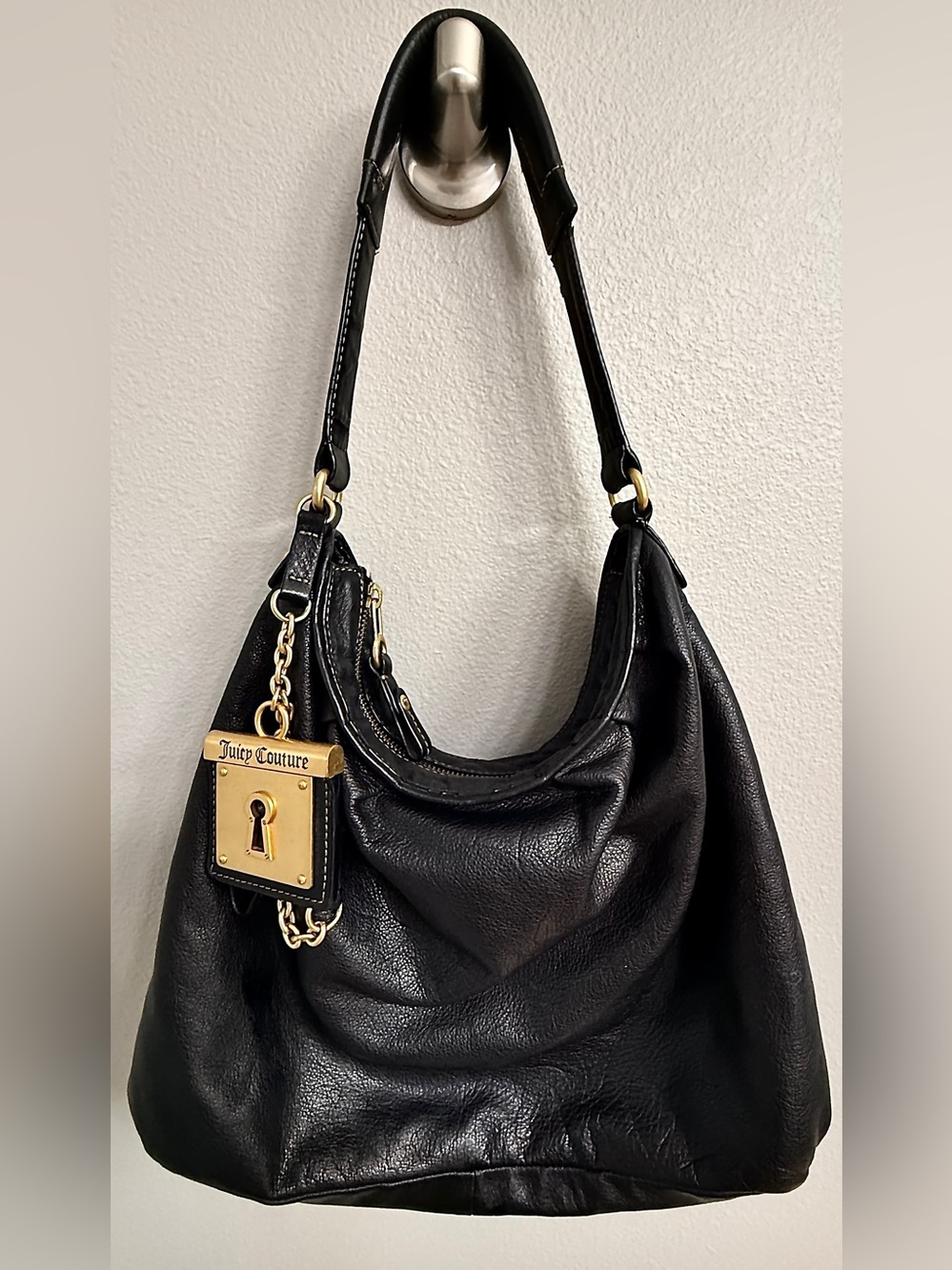 Vintage Y2K Juicy Couture Black Leather Large Hobo With Large Gold Padlock Charm